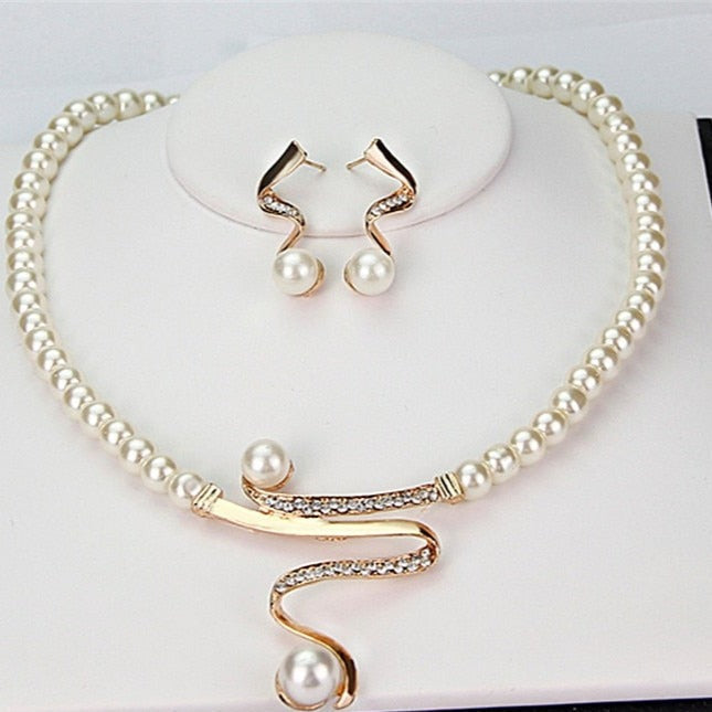 Natural Pearl Set