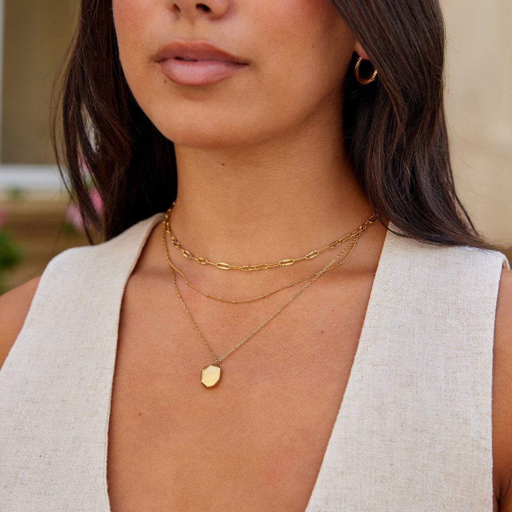 Camille Pendant Necklace