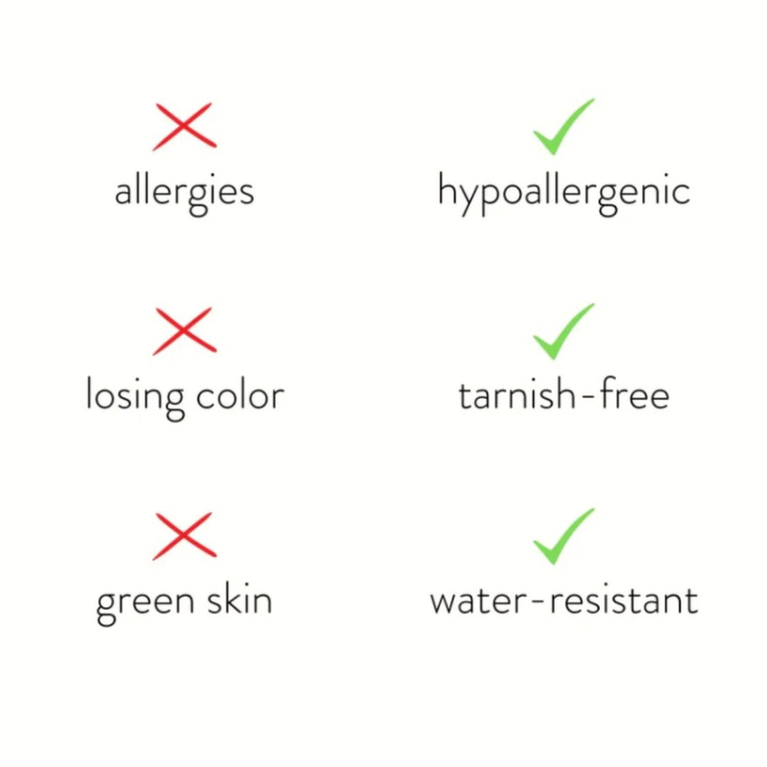 Luca Crystal Shell Pendant Necklace